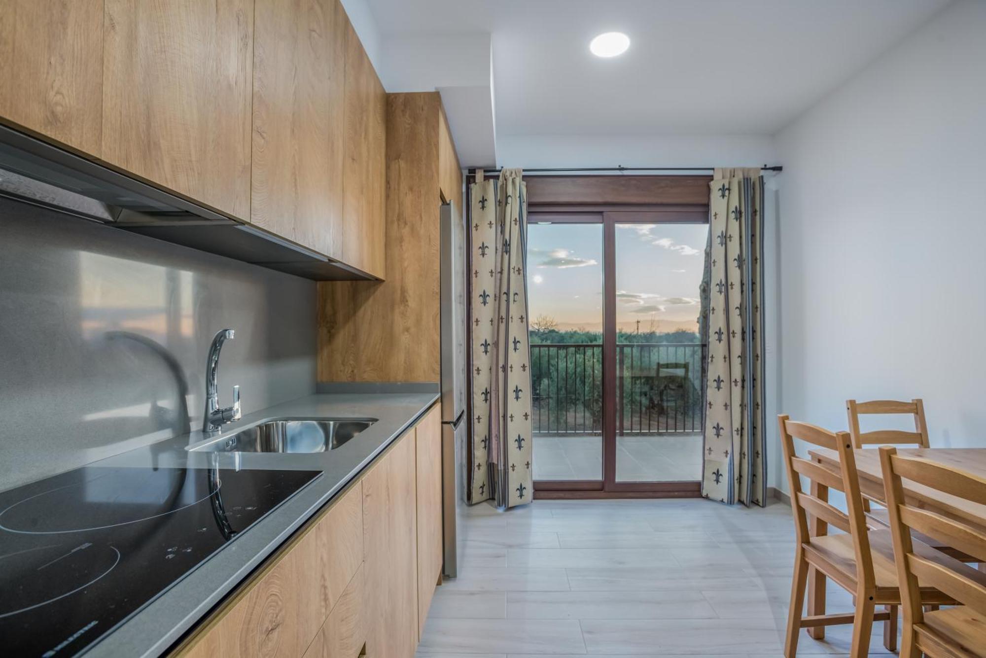 Apartamento Turisticos Rurales Camino Rio Peralta *